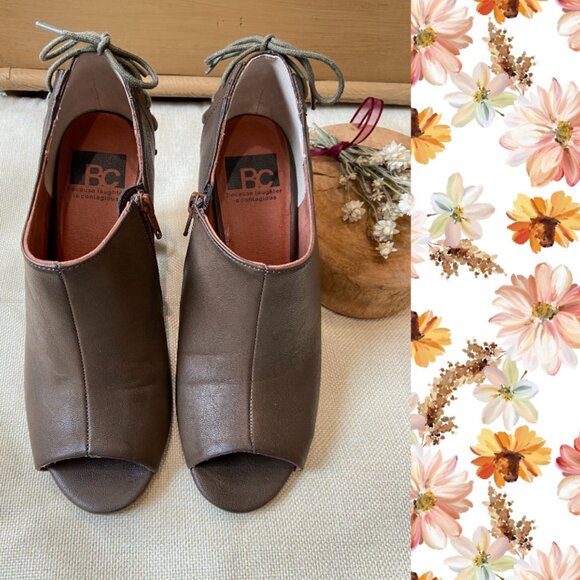CLOSE OUT SALE!BC Footwear Picture It Brown Peep Toe Lace-Up Back Booties Size 7 - Picture 2 of 12